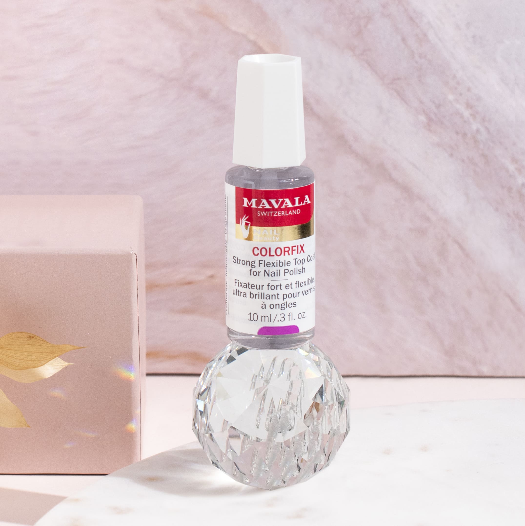 Fixateurs de vernis